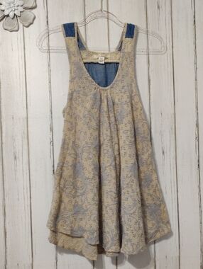 Trinity Crochet-Trim Paisley Tank - Cream & Blue